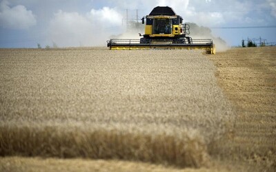 agro_traktor.jpg agro_traktor.jpg
